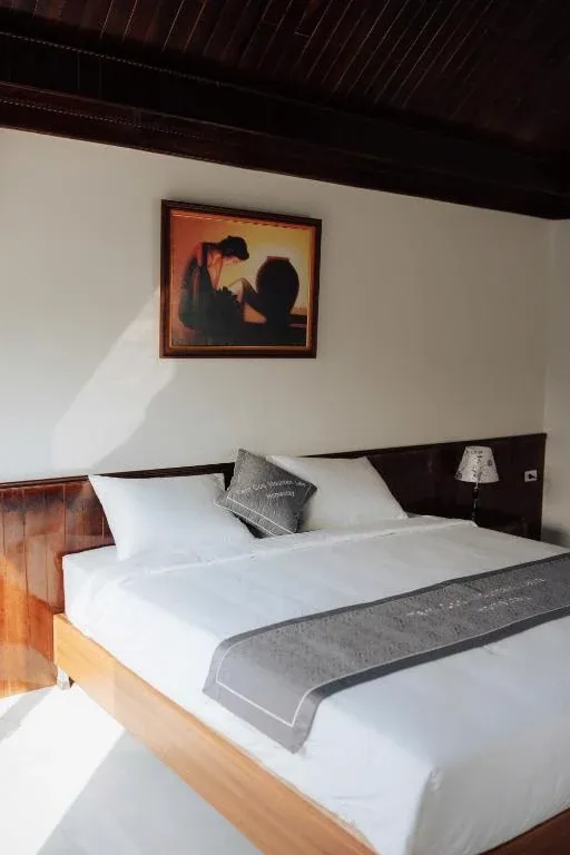 Double Room with Pool View